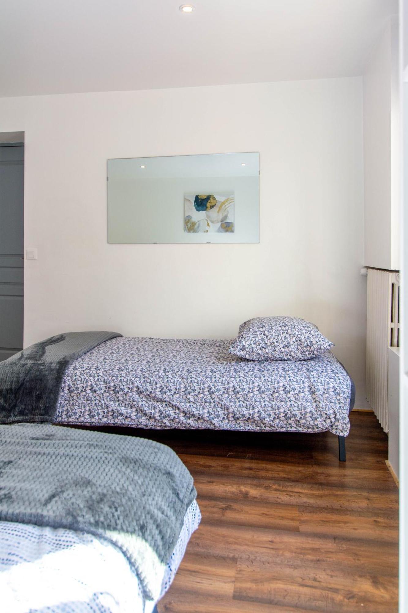 Appartement T3 Gare De Chambery Centre Ville Exterior photo