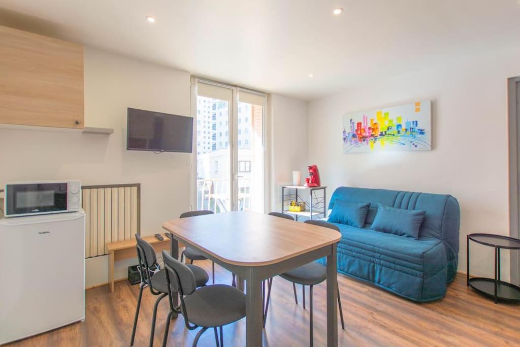 Appartement T3 Gare De Chambery Centre Ville Exterior photo